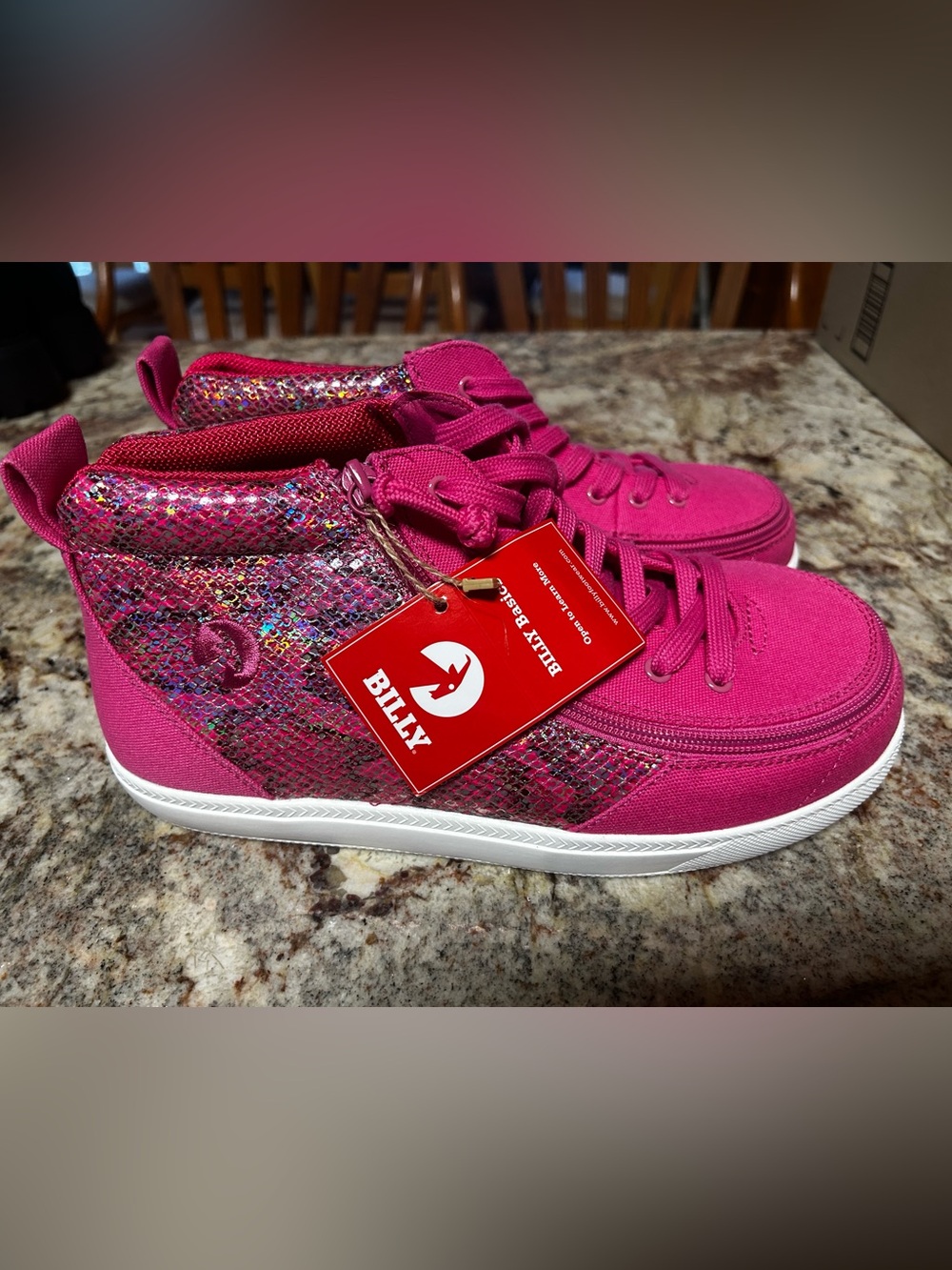 NWT Billy Girl’s 7 Extra Wide High-Top Sneakers Bright Pink Easy Zip Off & On